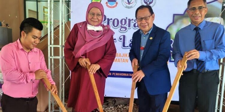 LIGS agih Bantuan Khas Kewangan Aidilfitri kepada 86,617 pekebun kecil