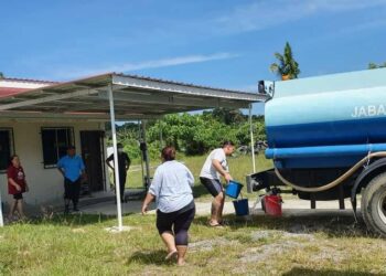 UMNO sedia bantu Perbadanan Labuan selesai isu rakyat