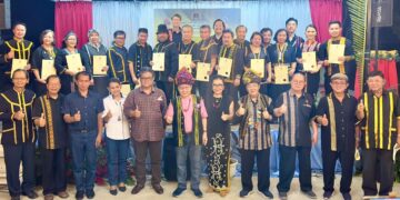 Au moboros sandad kobungou kointutunan tinaru, ka di Dr. Jeffrey