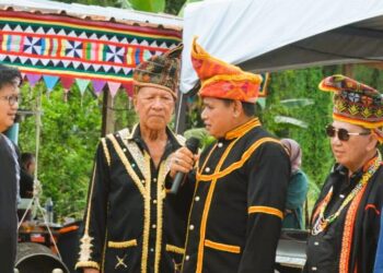 Kaamatan Dusun Lotud Suang Mongkobung berlangsung nostalgik di tebing Sg Telipok