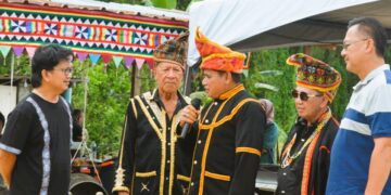 Kaamatan Dusun Lotud Suang Mongkobung berlangsung nostalgik di tebing Sg Telipok